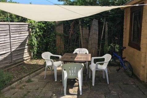 pine-tree-avenue-ct2-7sz-903697