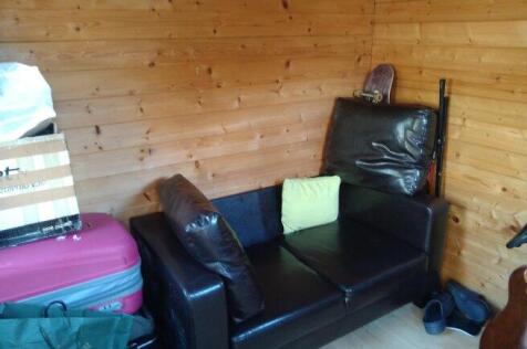 pine-tree-avenue-ct2-7sz-932501