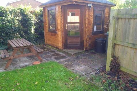 pine-tree-avenue-ct2-7sz-932528