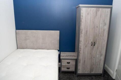 salem-street-ne32-3ag-1009671