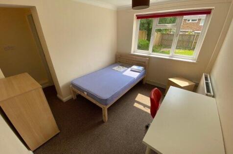 salisbury-road-ct2-7rz-952942