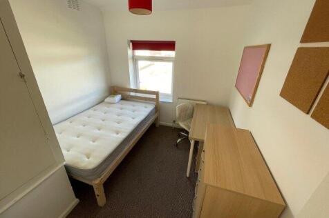 hillside-avenue-ct2-8ha-964026