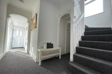 headcorn-drive-ct2-7tr-952068