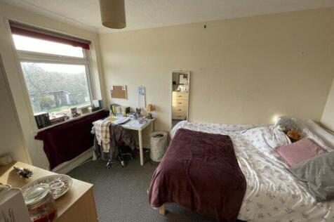 headcorn-drive-ct2-7tr-1015083