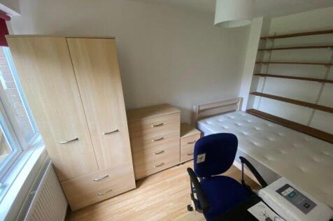 nursery-walk-ct2-7tf-1015056