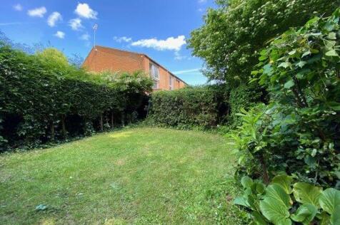 nursery-walk-ct2-7tf-1015063