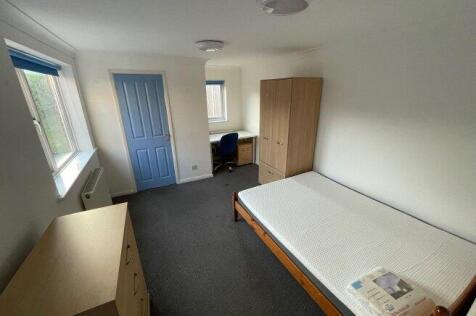 hillside-avenue-ct2-8ez-1015070