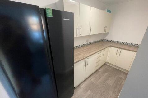 hillside-avenue-ct2-8ez-1015081