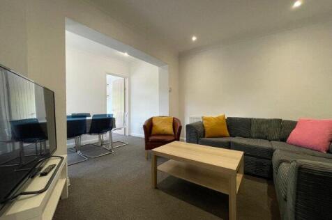 hillside-avenue-ct2-8ez-1014989