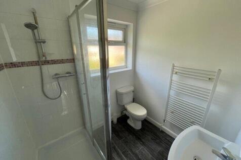 hillside-avenue-ct2-8ez-1014973