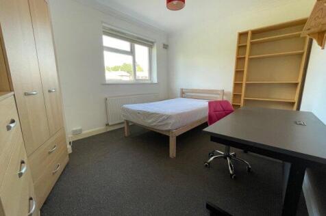 hillside-avenue-ct2-8ez-1014979