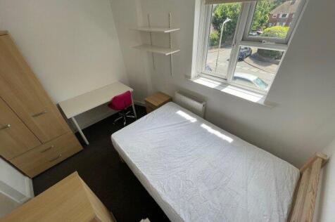 hillside-avenue-ct2-8ez-1014980