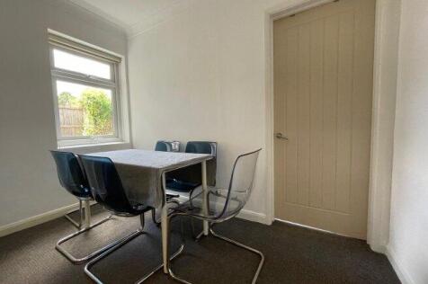 hillside-avenue-ct2-8ez-1014982