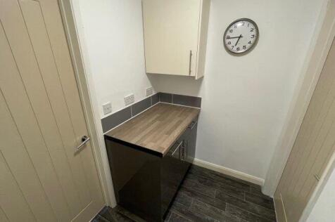 hillside-avenue-ct2-8ez-1014990