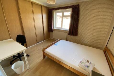 bishops-way-ct2-8ds-1015230