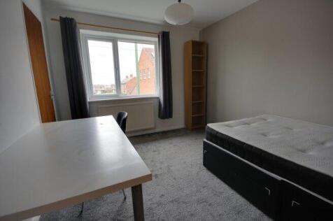 churchill-square-dh1-1eu-996678