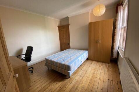 knighton-road-le2-3ts-995527