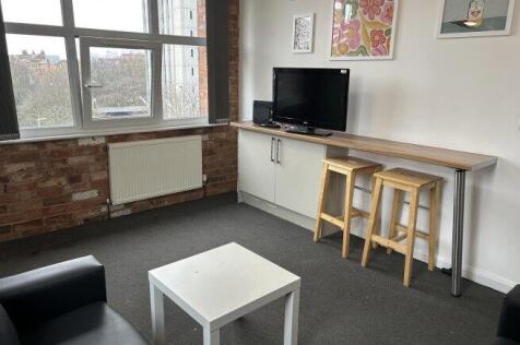 lower-brown-street-le1-5th-995741