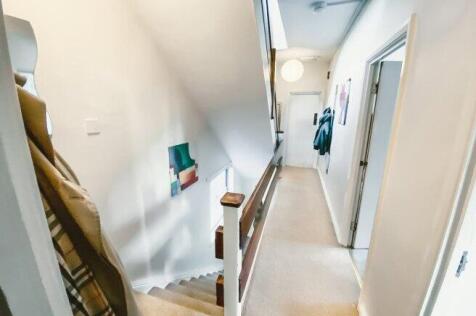 old-elvet-dh1-3hn-997272