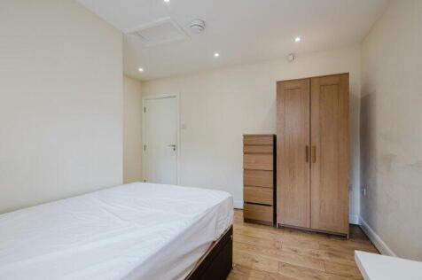 redshaw-close-m14-6jb-994942