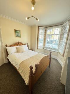 richmond-road-me7-1lx-963759