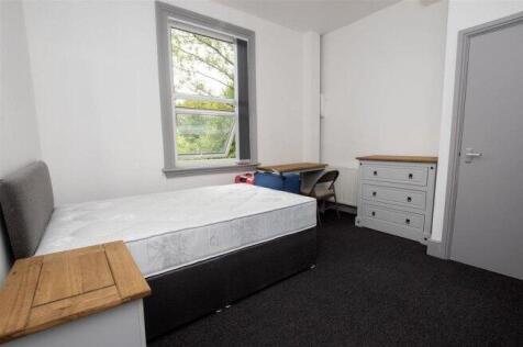 oakfield-road-b29-7ed-1014531