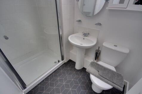 gilesgate-dh1-1hy-996833