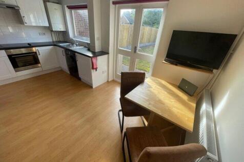 bishops-way-ct2-8ds-1015495