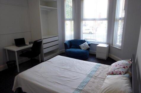 great-clowes-street-m7-2hd-931937