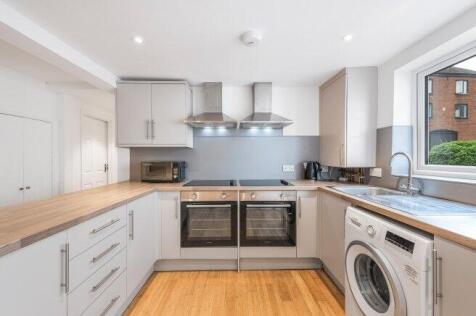 weydon-lane-gu9-8qq-926930