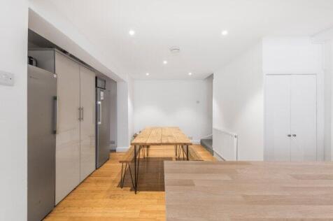 weydon-lane-gu9-8qq-926926