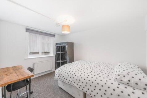 weydon-lane-gu9-8qq-926935