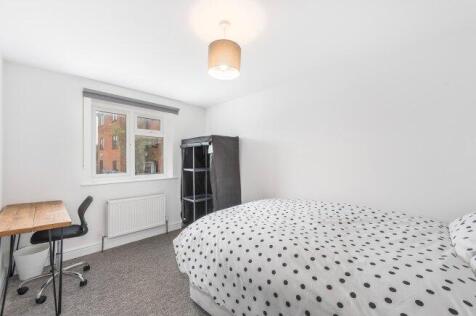 weydon-lane-gu9-8qq-926939