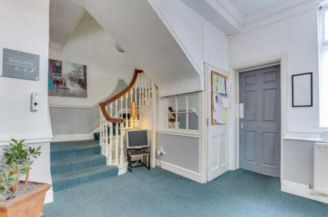 st-james-s-street-ng1-6fj-958823