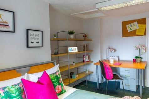 st-james-s-street-ng1-6fj-958837