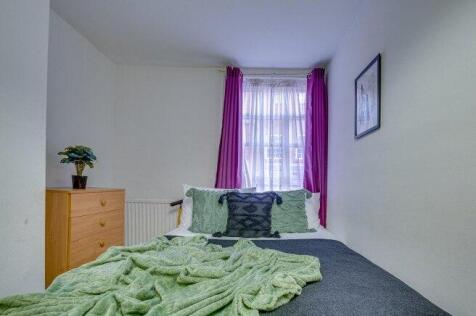 st-james-s-street-ng1-6fj-958745