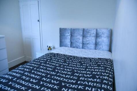 east-street-me7-1eh-915325