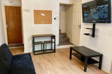 leopold-street-le11-5dn-931919