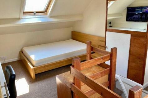 leopold-street-le11-5dn-931915