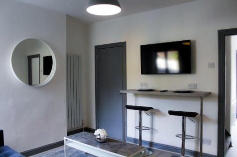 charter-street-me7-1nq-920811