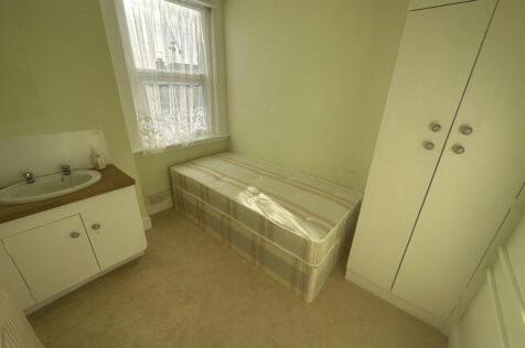 riffel-road-nw2-4pg-1021831