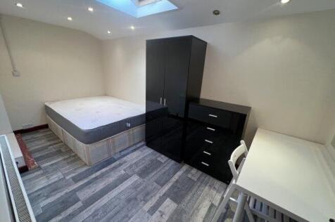 geary-road-nw10-1hr-1021840