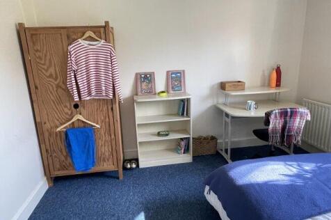 hunton-gardens-ct2-7tt-931716