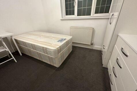 muswell-hill-broadway-n10-1bx-1021994