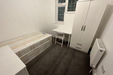 muswell-hill-broadway-n10-1bx-1022002