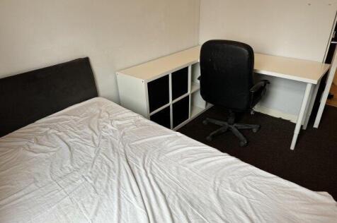 ulcombe-gardens-ct2-7qz-954642