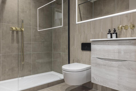Family bathroom