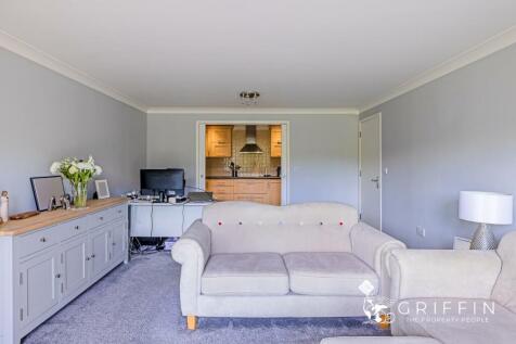 Lounge 4.jpg