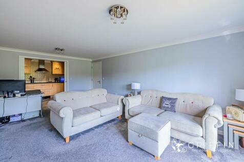 Lounge 3.jpg