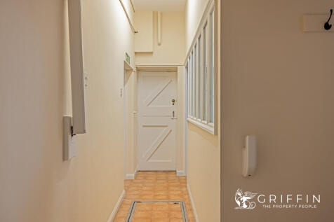 Hall 1